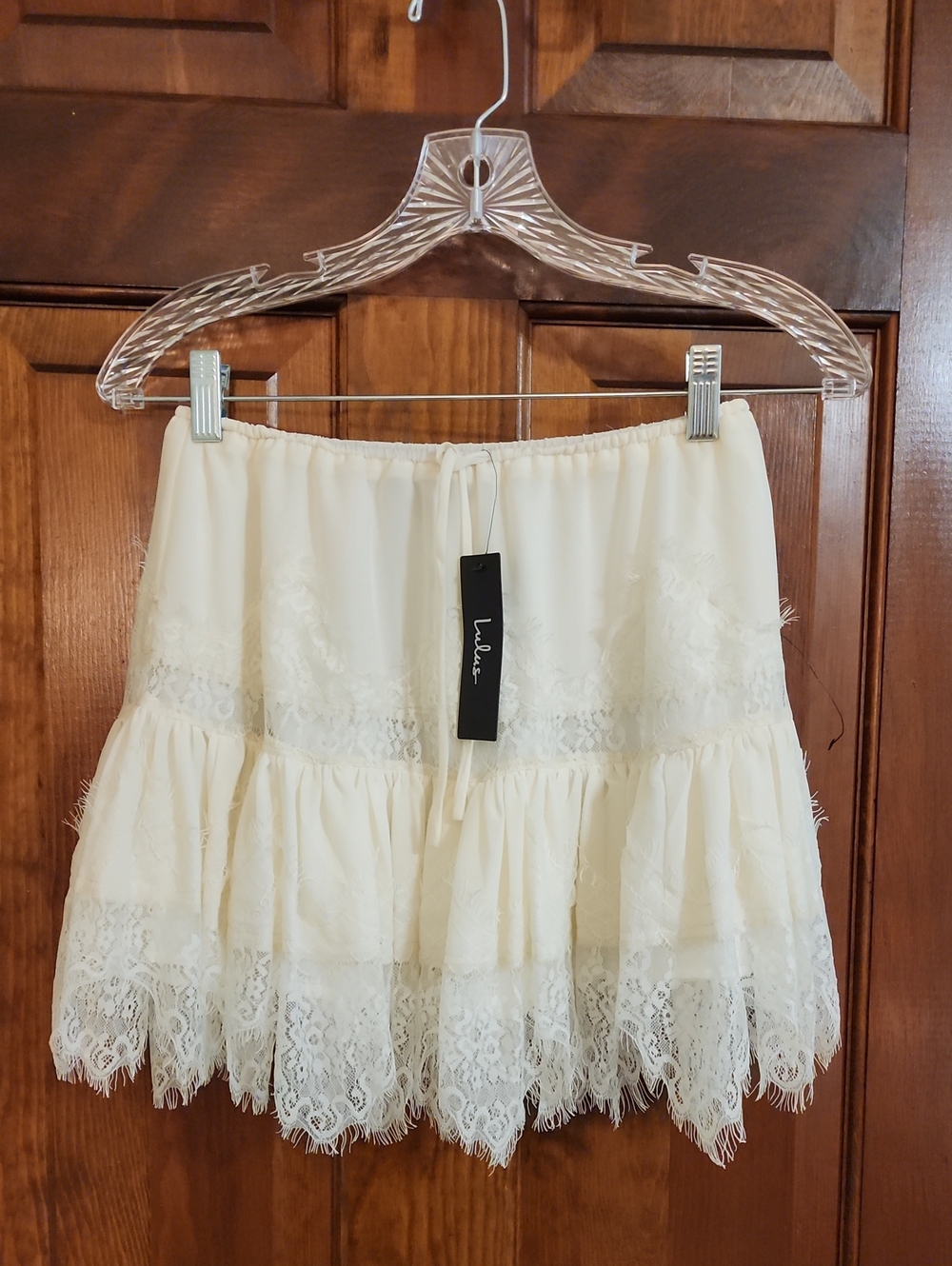 Lulu's Cream Tiered Lace Mini Skirt with Scalloped Hem (Size XS)
